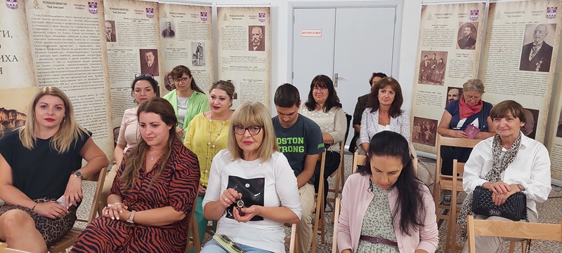 27.09.23 четене2.jpg